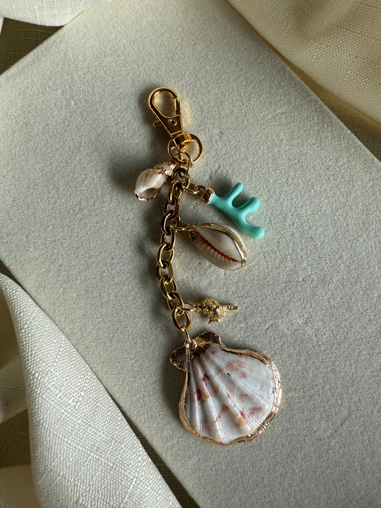 Scallop Shell Bag Charm